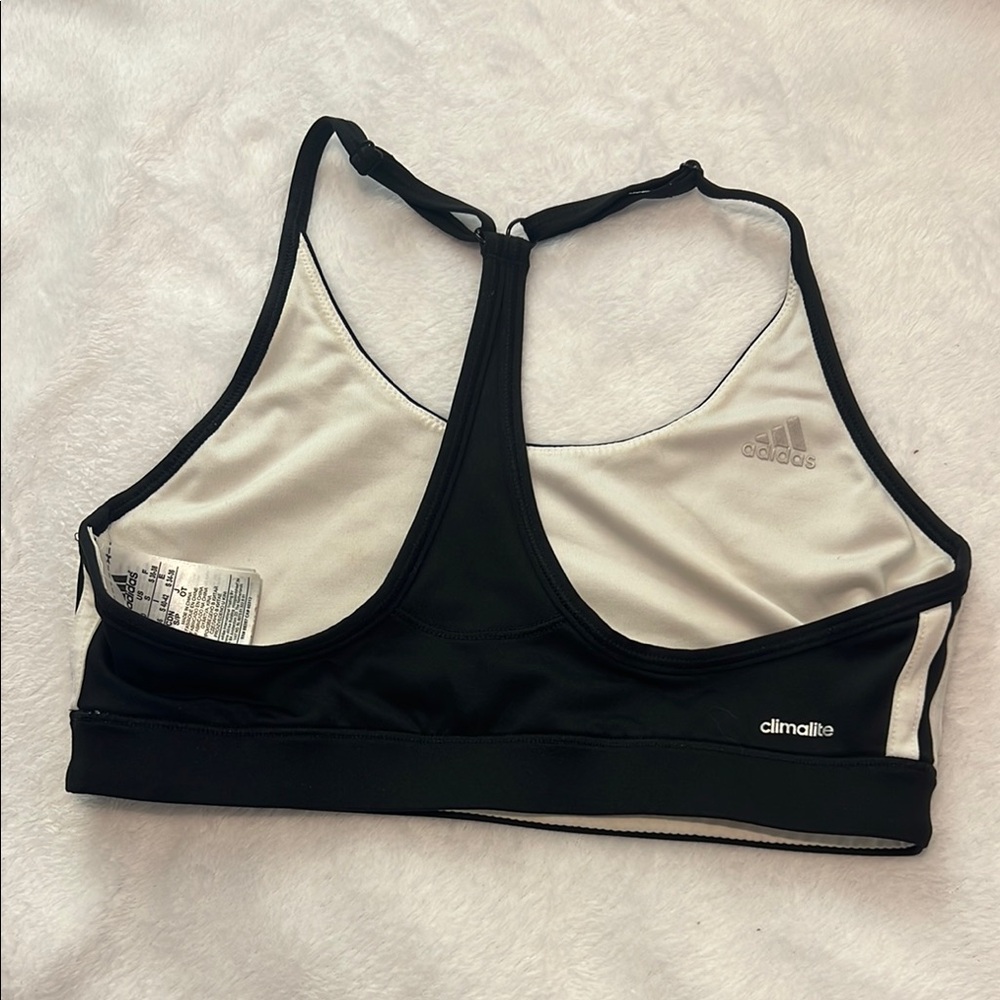 Adidas Black Sports Bra with Moisture-Wicking Fabric - Picture 3 of 5